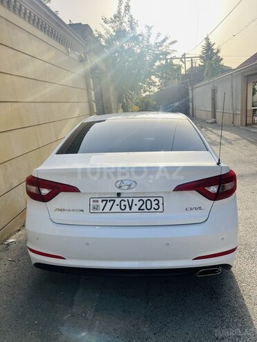 Hyundai Sonata-7