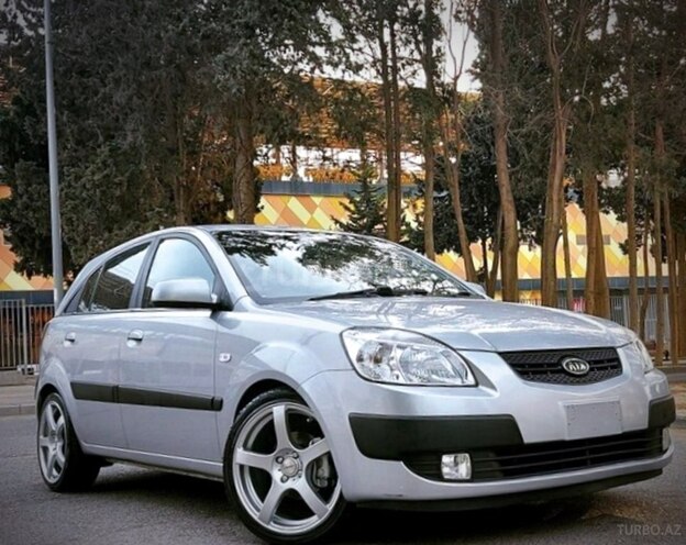 Kia Rio-6