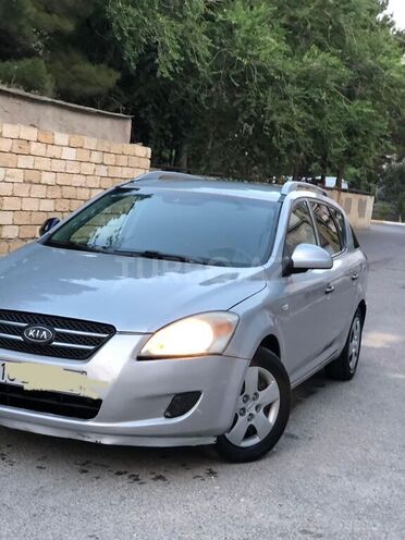 Kia Ceed 2007, 240,000 km - 1.6 l - Bakı