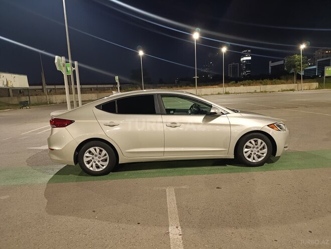 Hyundai Elantra 2017, 112,654 km - 2.0 l - Bakı