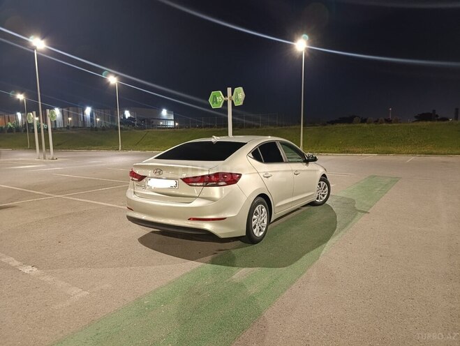 Hyundai Elantra 2017, 112,654 km - 2.0 l - Bakı