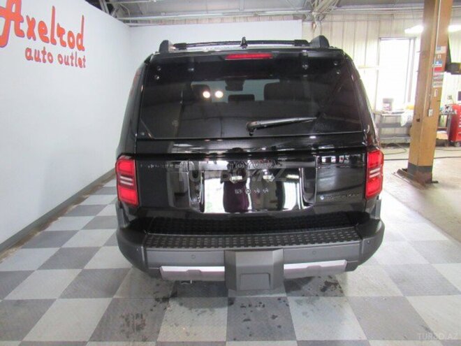 Toyota Land Cruiser Prado-9
