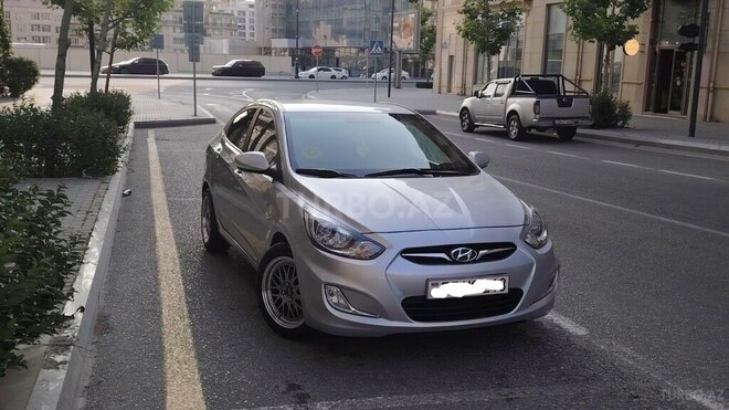 Hyundai Accent 2014, 188,000 km - 1.6 l - Bakı