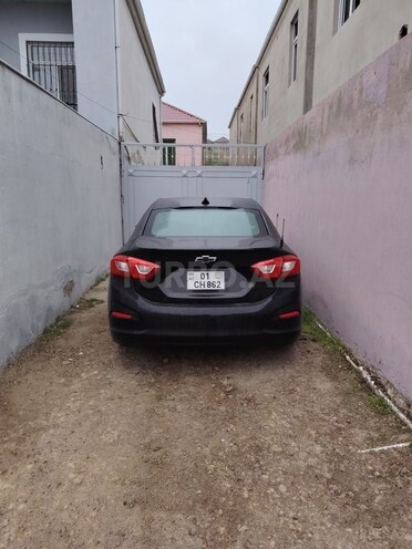 Chevrolet Cruze-13