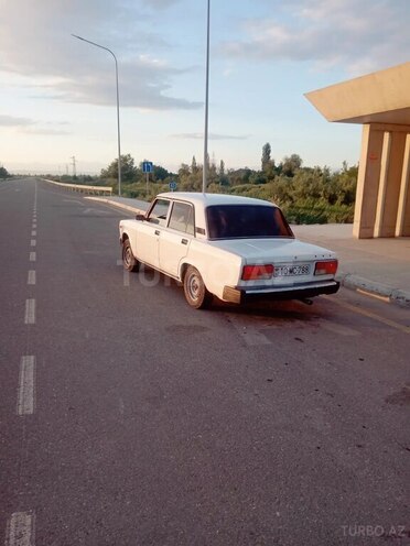 LADA (VAZ) 2107 2003, 29,618 km - 1.6 l - Ucar