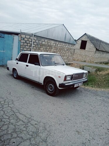 LADA (VAZ) 2107 2003, 29,618 km - 1.6 l - Ucar