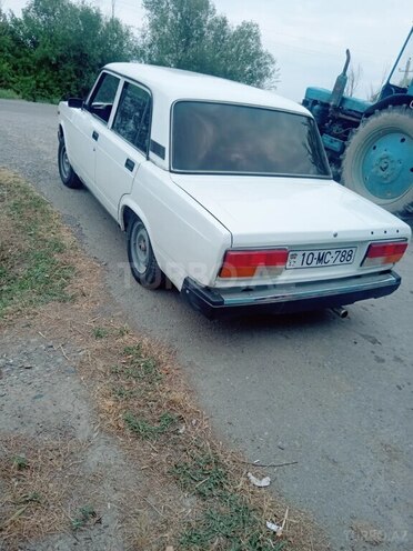 LADA (VAZ) 2107 2003, 29,618 km - 1.6 l - Ucar