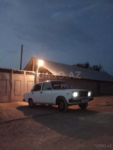 LADA (VAZ) 2107 2003, 29,618 km - 1.6 l - Ucar