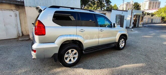 Toyota Land Cruiser Prado 2004, 466,000 km - 3.0 l - Bakı