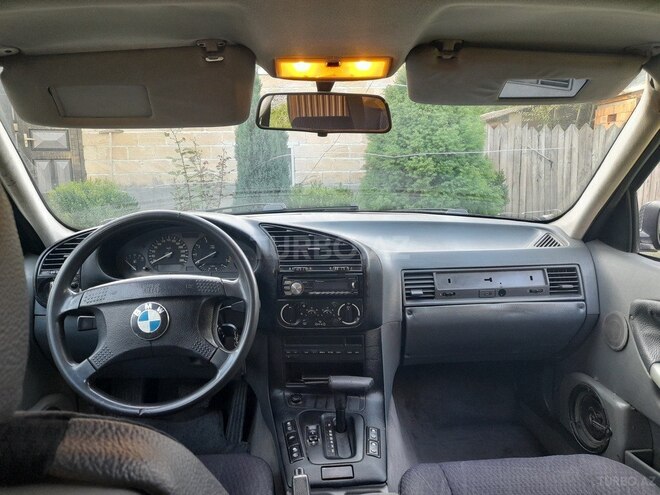 BMW 320 1994, 330,000 km - 2.0 l - Balakən