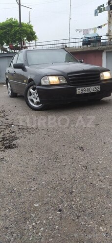 Mercedes C 180 1999, 307,400 km - 1.8 л - 