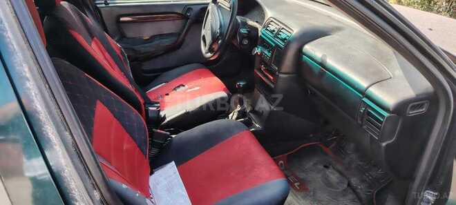 Opel Vectra 1994, 365,890 km - 2.0 l - Sumqayıt