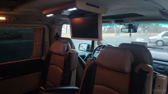 Mercedes Viano 2010, 303,078 km - 2.2 l - Bakı
