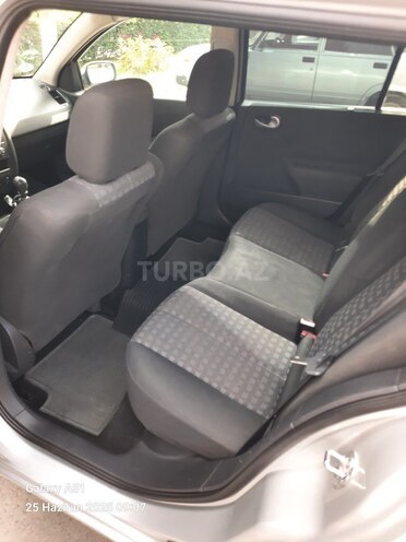 Renault Megane 2009, 317,000 km - 1.5 l - Yevlax