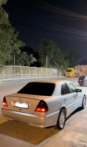 Mercedes C 220 d 1998, 495,000 km - 2.2 l - Bakı