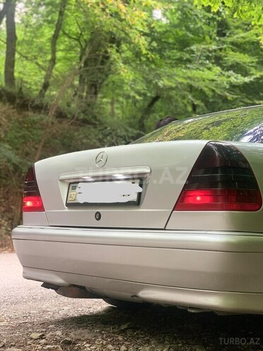 Mercedes C 220 d 1998, 495,000 km - 2.2 l - Bakı