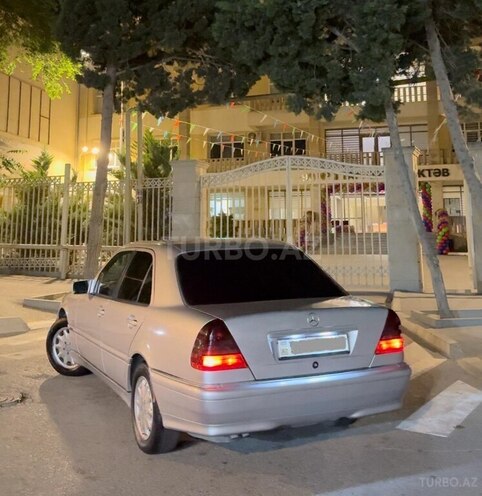 Mercedes C 220 d 1998, 495,000 km - 2.2 l - Bakı