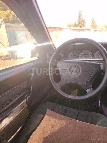 Mercedes 190 1991, 450,000 km - 2.0 l - Sumqayıt