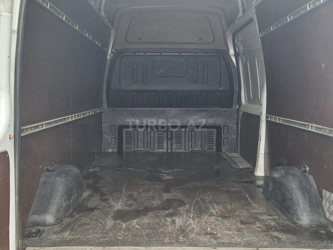 Ford Transit 2010, 255,700 km - 2.4 л - Quba