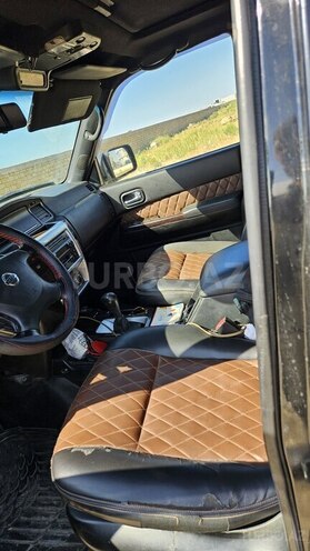 Nissan Patrol 2005, 265,000 km - 3.0 l - Bakı