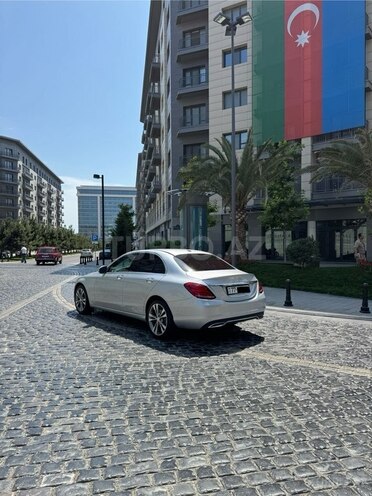 Mercedes C 300-2