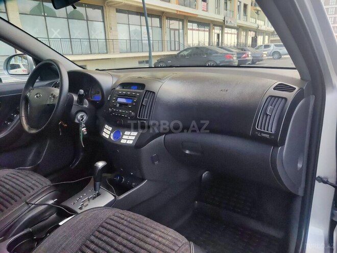 Hyundai Elantra 2008, 180,047 km - 2.0 l - Sumqayıt