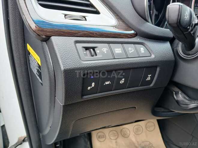 Hyundai Santa Fe-8