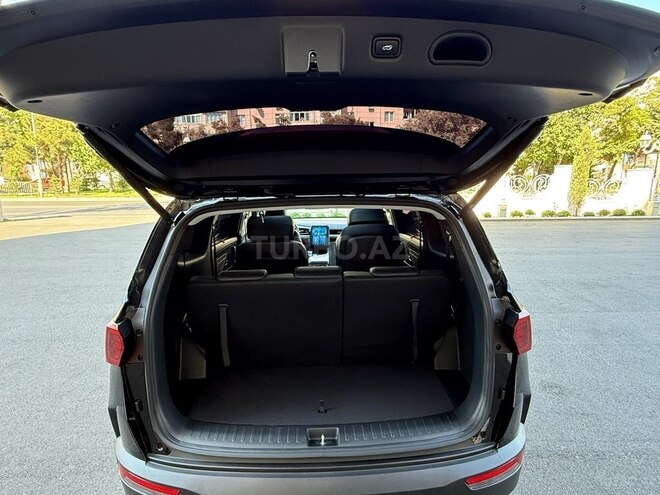 Hyundai  2024, 8,300 km - 1.5 l - Bakı