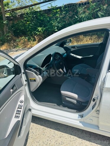 Hyundai Accent 2019, 101,000 km - 1.6 l - Bakı
