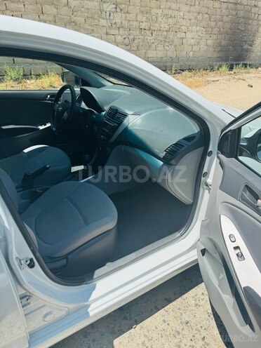 Hyundai Accent 2019, 101,000 km - 1.6 l - Bakı
