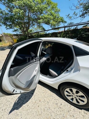 Hyundai Accent 2019, 101,000 km - 1.6 l - Bakı
