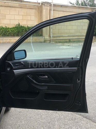 BMW 528 1997, 301,000 km - 2.8 l - Sumqayıt