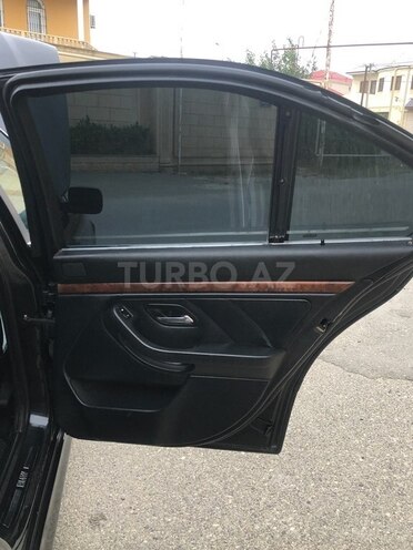BMW 528 1997, 301,000 km - 2.8 l - Sumqayıt