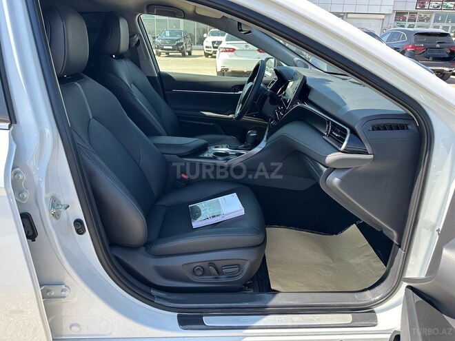 Toyota Camry 2024, 3,800 km - 2.5 l - Bakı