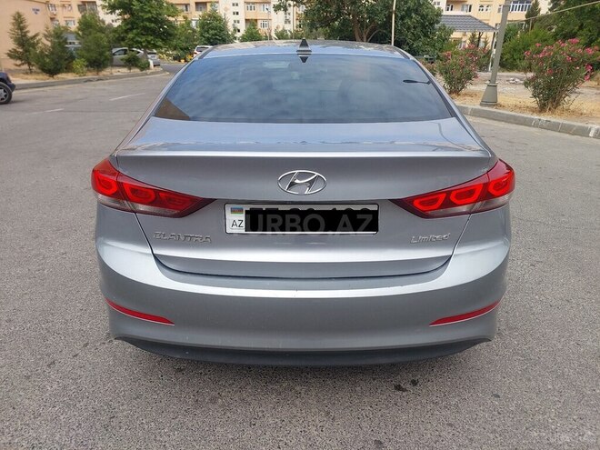 Hyundai Elantra 2016, 243,011 km - 2.0 л - Bakı