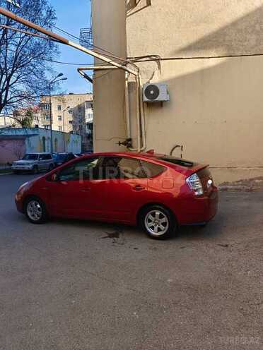 Toyota Prius-5