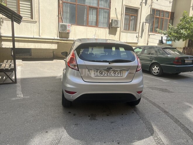 Ford Fiesta 2014, 140,000 km - 1.6 l - Xırdalan