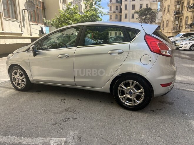 Ford Fiesta 2014, 140,000 km - 1.6 l - Xırdalan