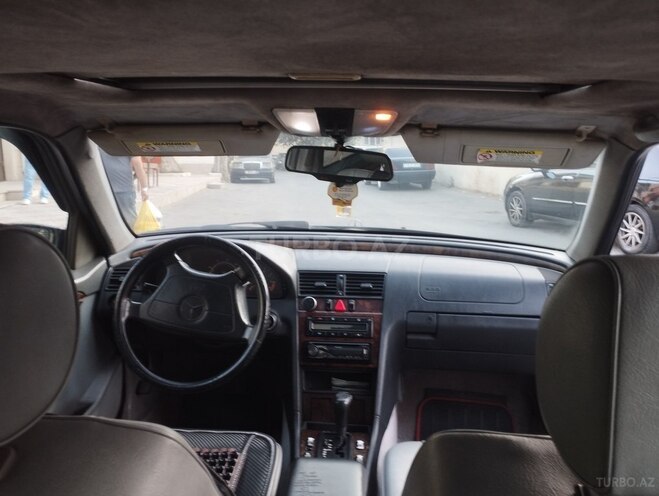 Mercedes C 230 1997, 327,000 km - 2.3 л - Bakı