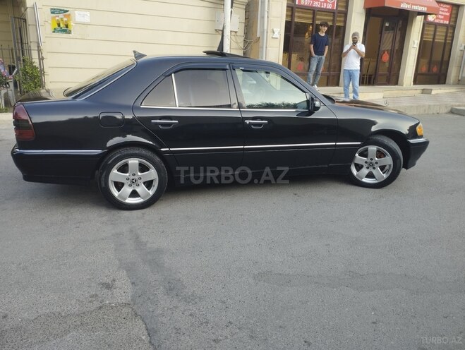 Mercedes C 230 1997, 327,000 km - 2.3 л - Bakı
