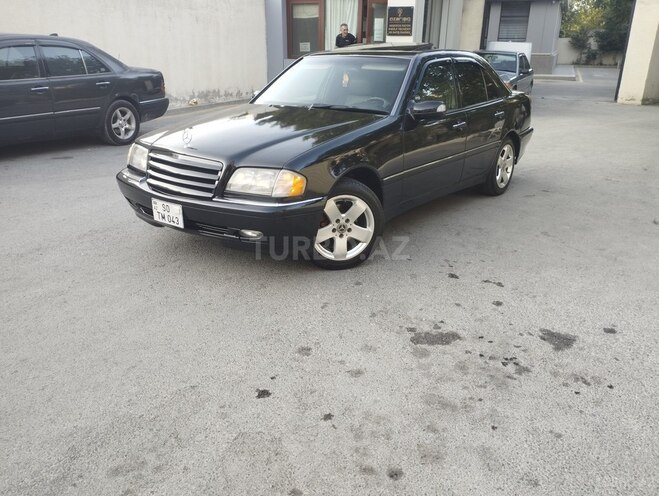 Mercedes C 230 1997, 327,000 km - 2.3 л - Bakı