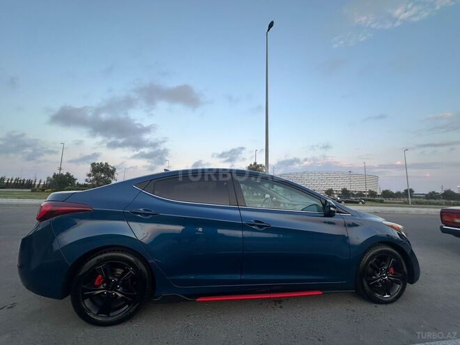 Hyundai Elantra 2015, 188,293 km - 1.8 л - Bakı