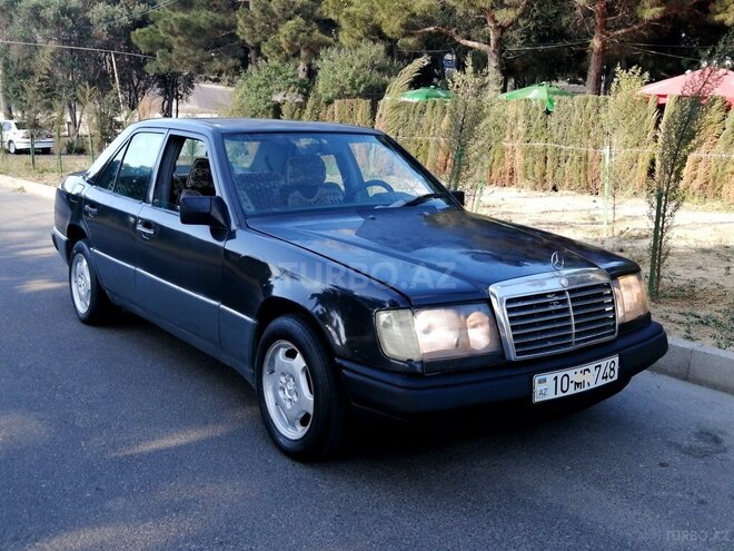 Mercedes E 200 1993, 420,500 km - 2.0 l - Bakı
