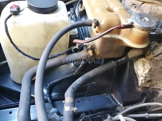 Mercedes E 200 1993, 420,500 km - 2.0 l - Bakı