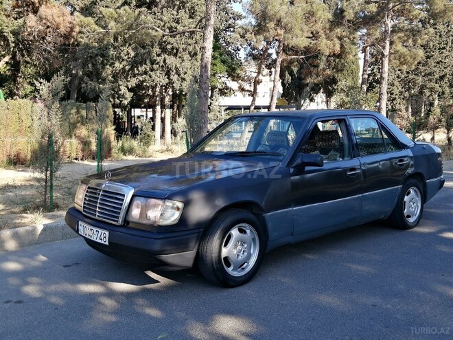 Mercedes E 200 1993, 420,500 km - 2.0 l - Bakı