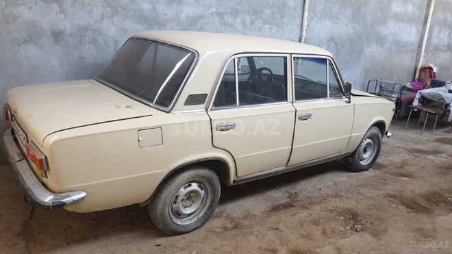 LADA (VAZ) 21011 1979, 73,000 km - 1.6 л - Gəncə