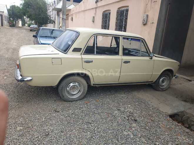 LADA (VAZ) 21011 1979, 73,000 km - 1.6 л - Gəncə