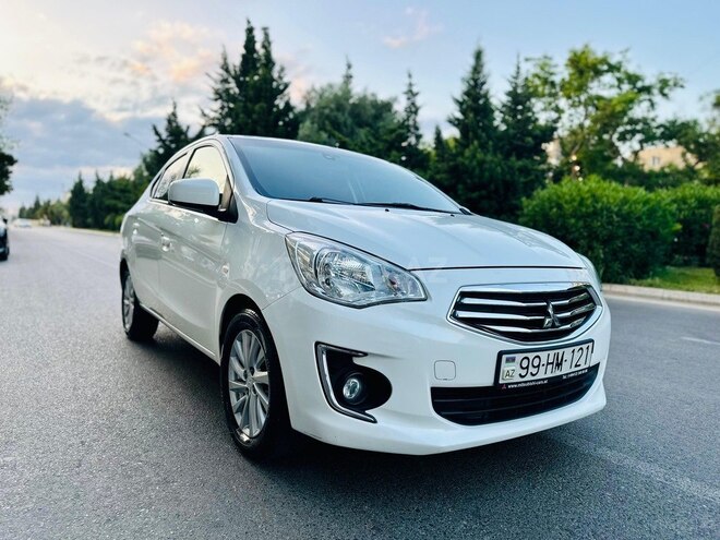 Mitsubishi Attrage 2015, 142,000 km - 1.2 l - Bakı