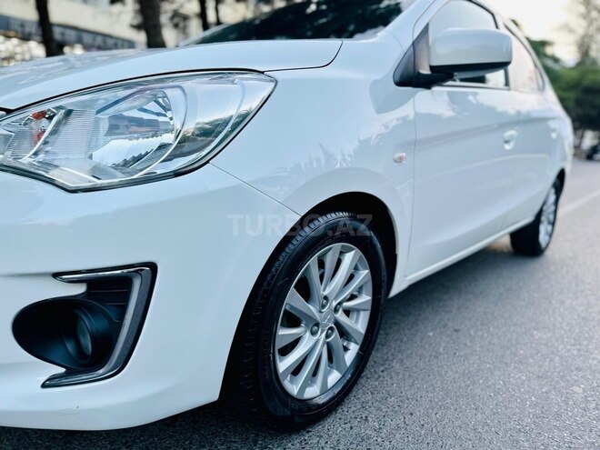 Mitsubishi Attrage 2015, 142,000 km - 1.2 l - Bakı