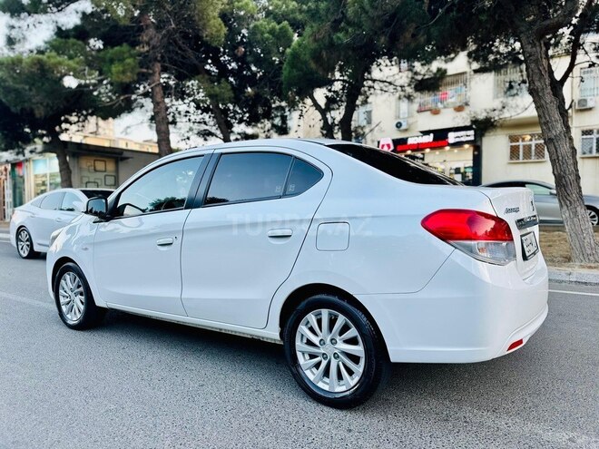 Mitsubishi Attrage 2015, 142,000 km - 1.2 l - Bakı